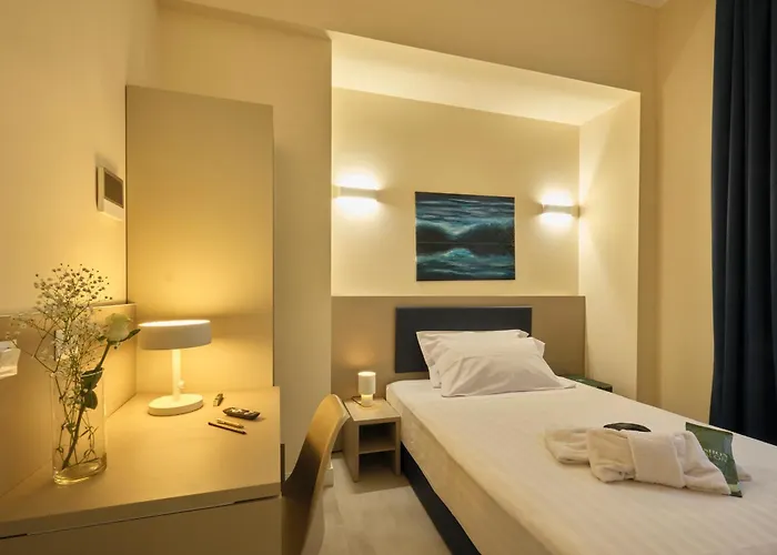 Rishon 4* Rome